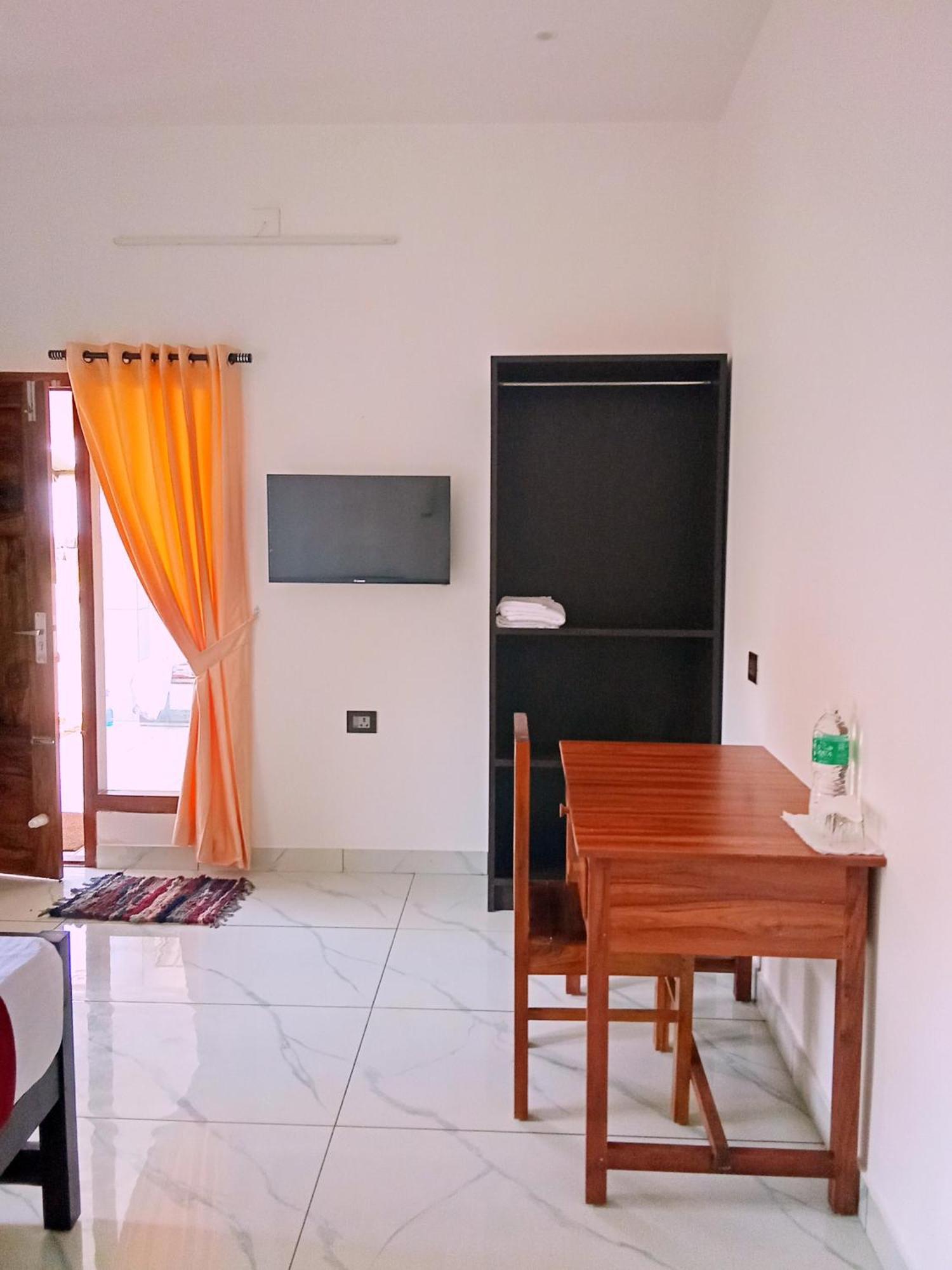 Hotel Appu'S Nido à Pallipuram Extérieur photo